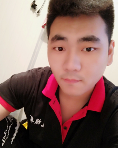 李硕